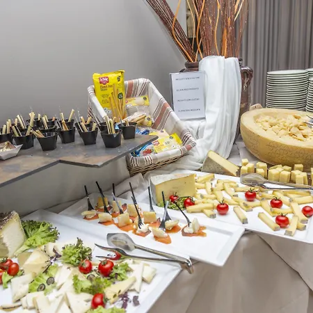 デッラ トーレ 3* ストレーザ