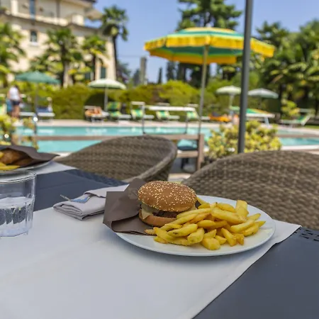 デッラ トーレ ホテル