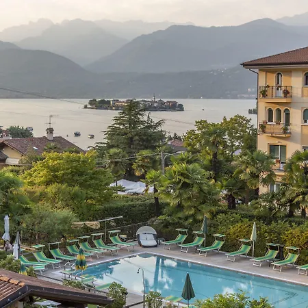 فندق Della Torre 3*